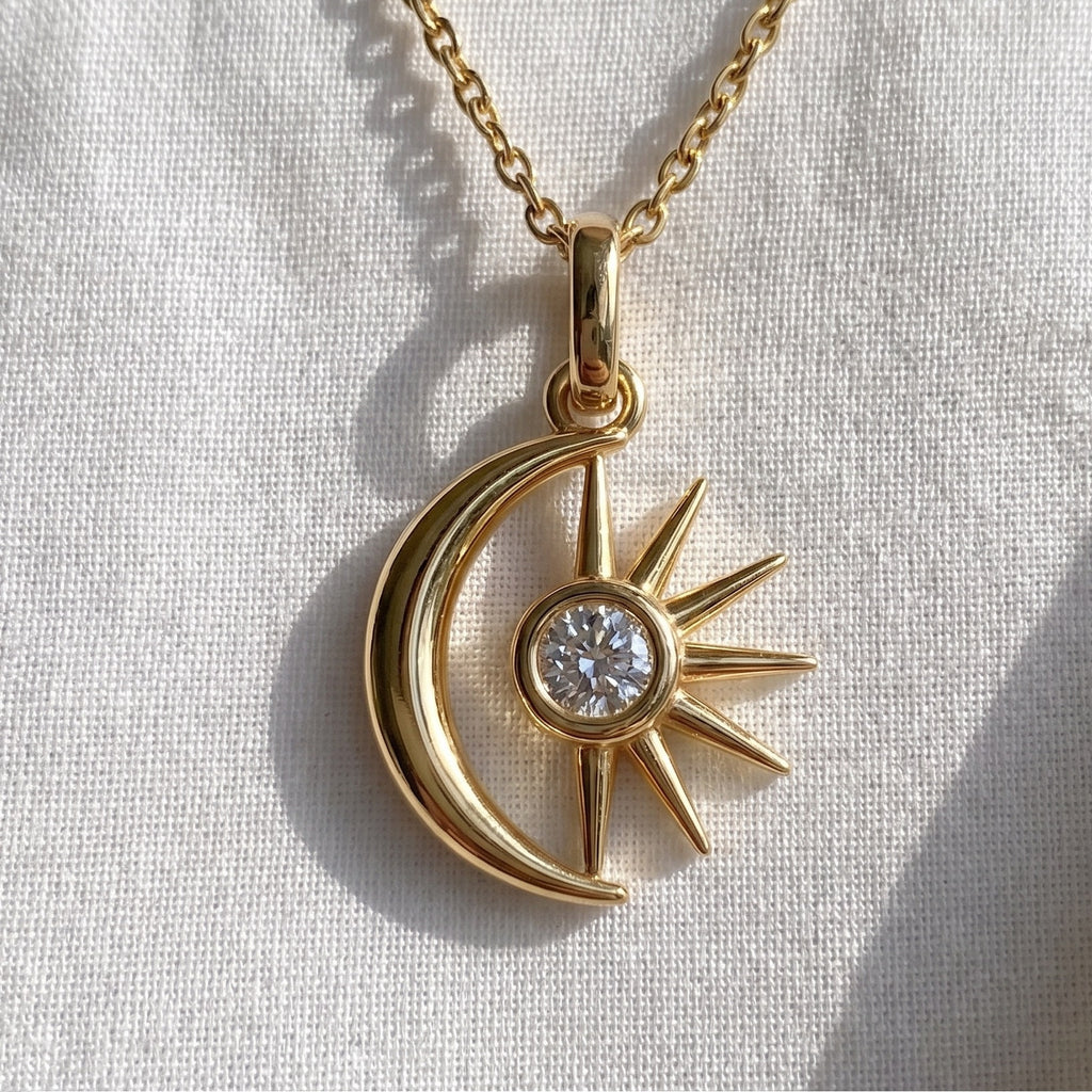 Ay & Güneş Kolye | Fable Serisi | Altın Kaplama 925 Gümüş | Mihu Jewelry