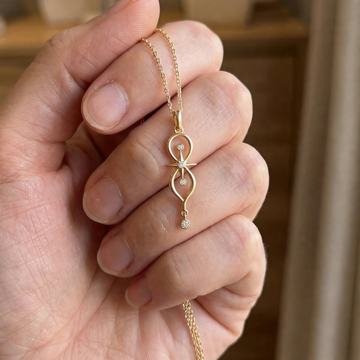 ENFJ Öncü Kolye | MBTI Serisi | 925 Gümüş | Mihu Jewelry