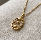 ESTJ Kum Saati Kolye | Altın Kaplama 925 Gümüş | Mihu Jewelry