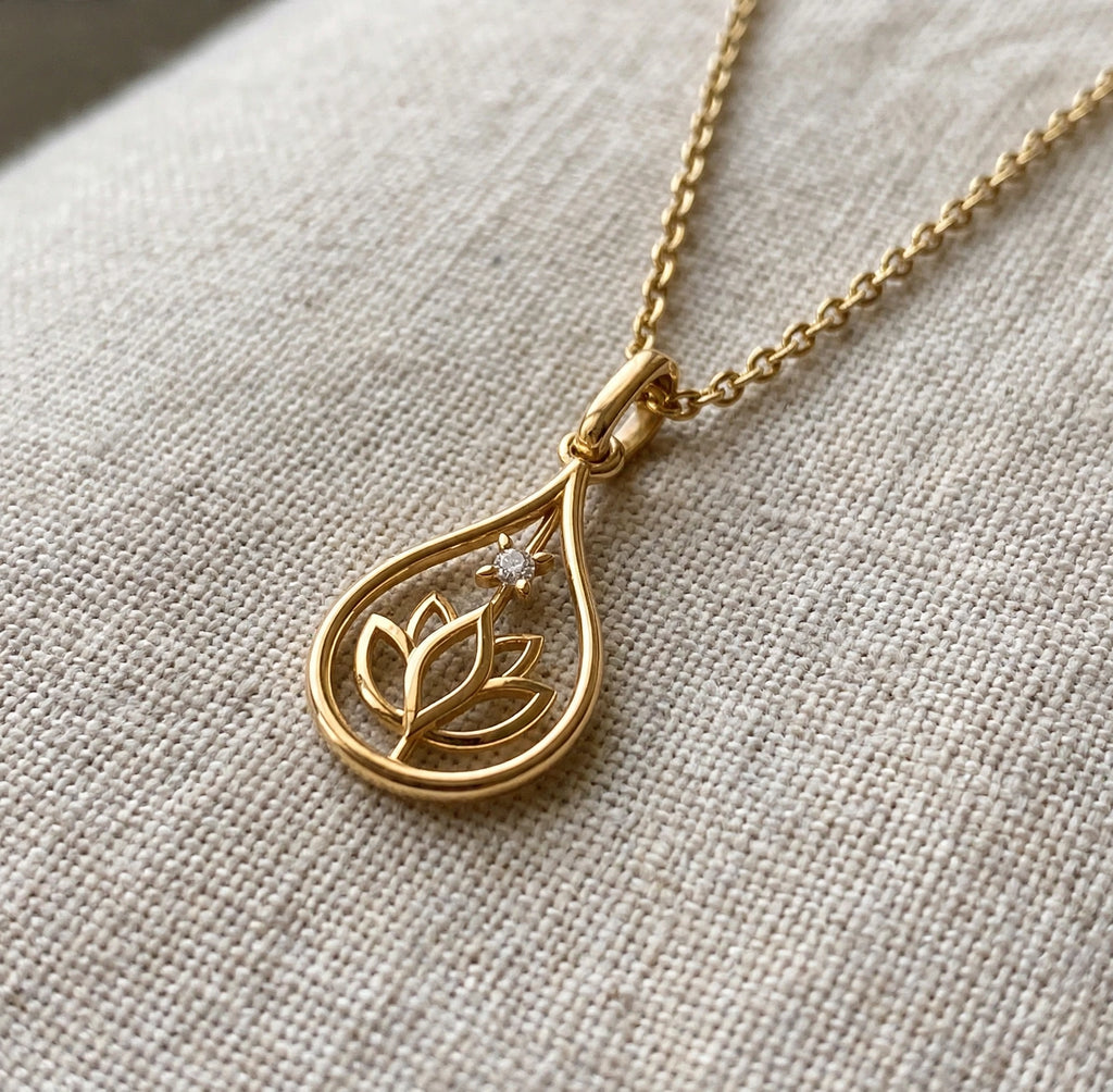 ISFP Lotus Kolye | MBTI Serisi | 925 Gümüş | Mihu Jewelry