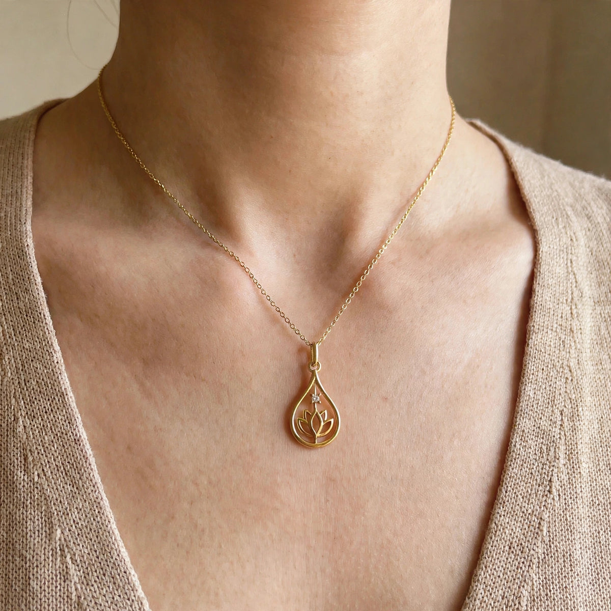 ISFP Lotus Kolye | MBTI Serisi | 925 Gümüş | Mihu Jewelry