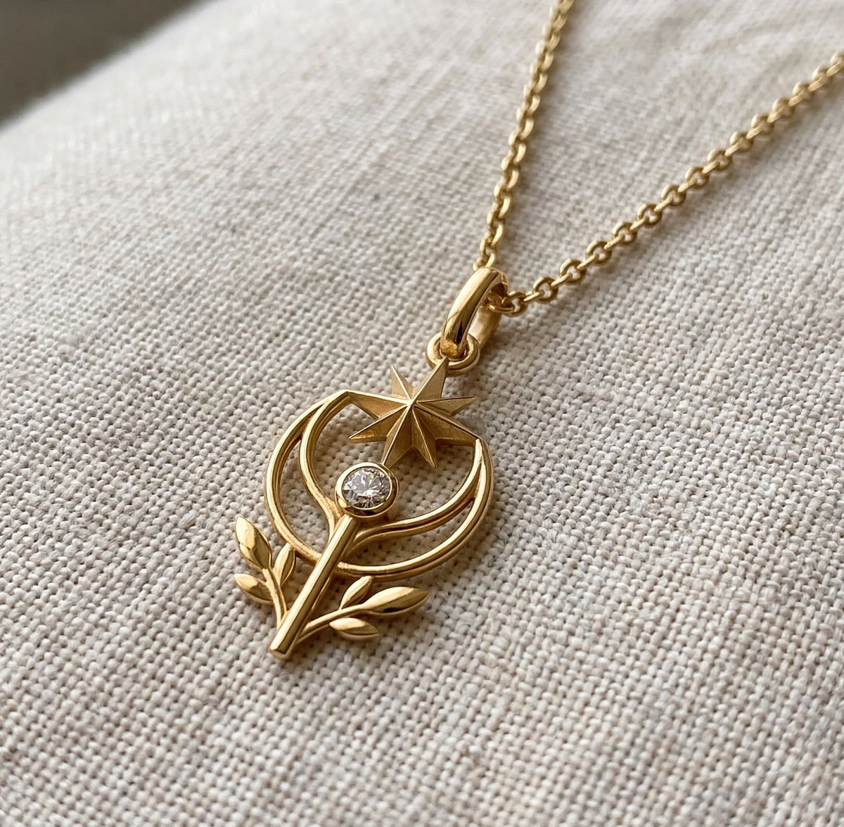 Kuzey Yıldızı Lale Kolye | Fable Serisi | 925 Gümüş | Mihu Jewelry