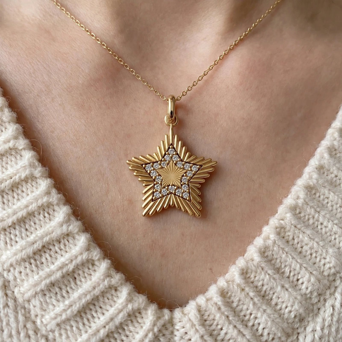 Süpernova Yıldız Kolye | Fable Serisi | 925 Gümüş | Mihu Jewelry