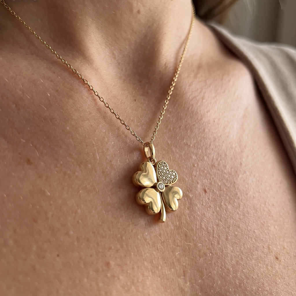 Yonca Kolye | Fable Serisi | Altın Kaplama 925 Gümüş | Mihu Jewelry