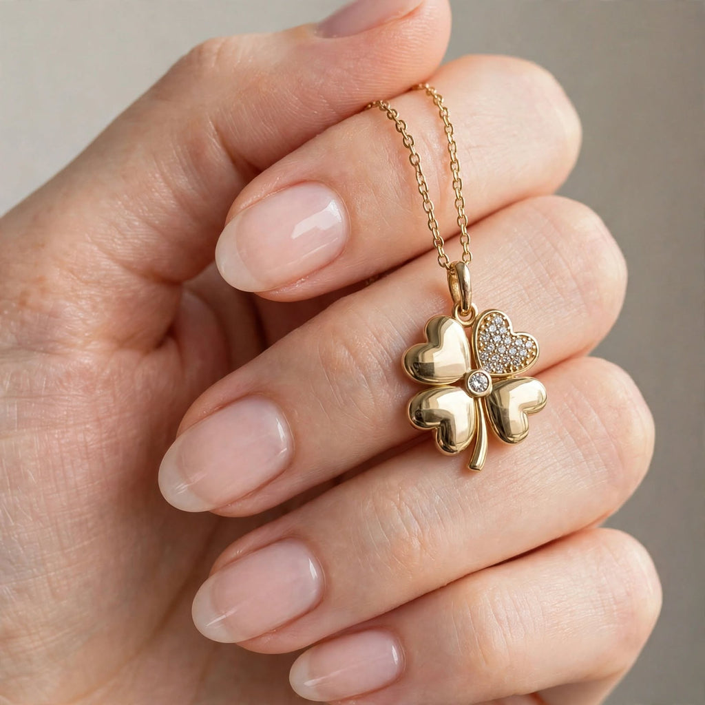 Yonca Kolye | Fable Serisi | Altın Kaplama 925 Gümüş | Mihu Jewelry