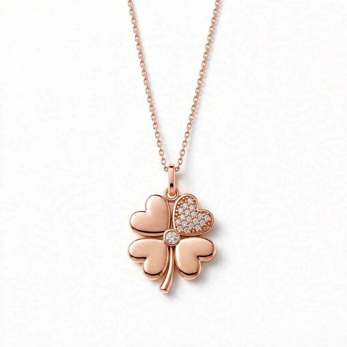 Yonca Kolye | Fable Serisi | Altın Kaplama 925 Gümüş | Mihu Jewelry